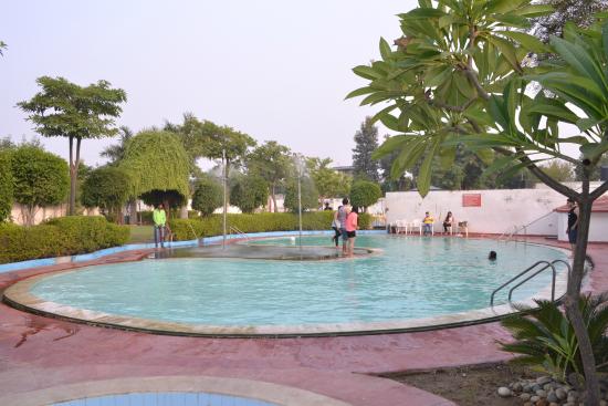 <br />
<b>Warning</b>:  Undefined array key 